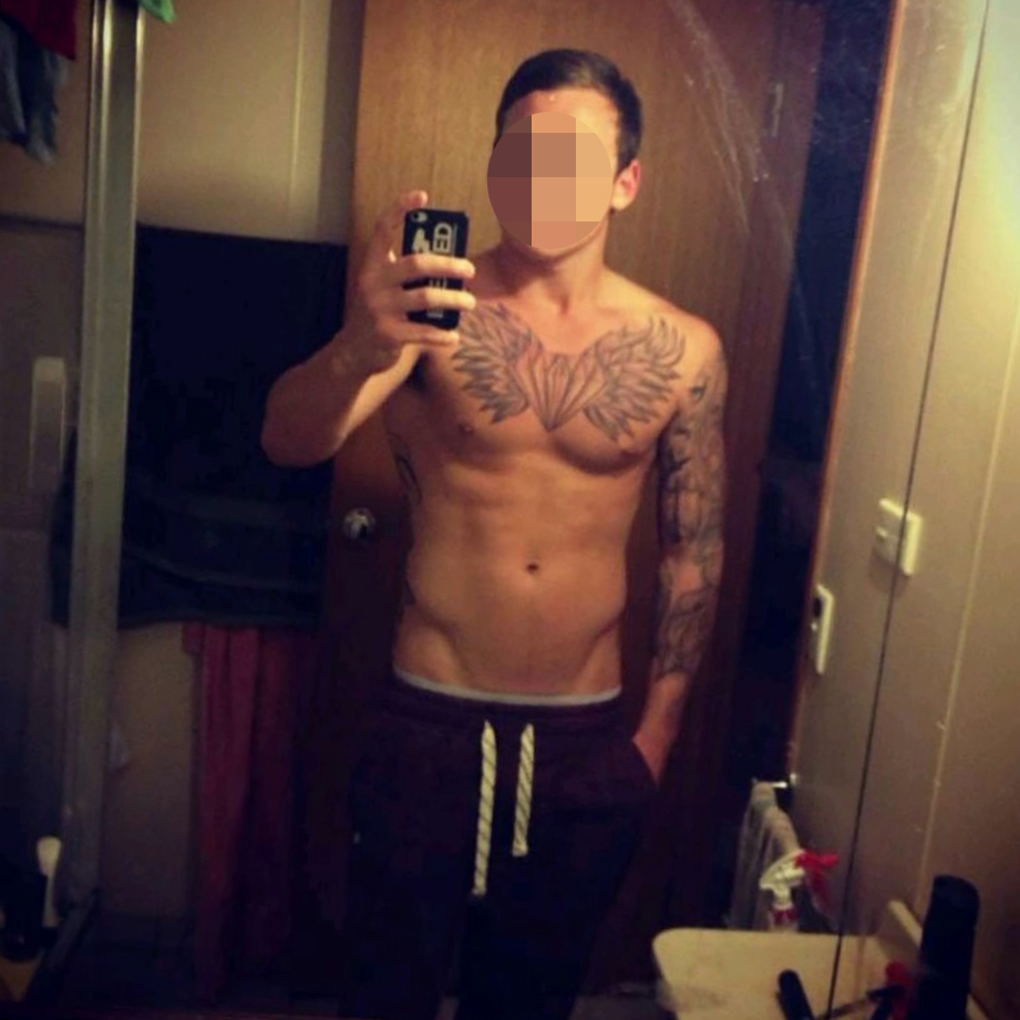 TROU BITE RENCONTRE GAY ST MALO Rebeu lope black baise une arabe