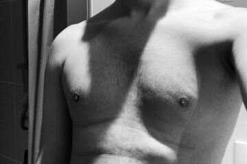 Homme sur Paris cherche à réaliser son fantasme de plan cul avec cougar